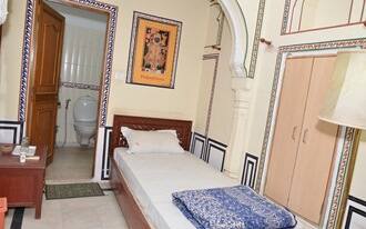Singhasan Haveli Hotel, Mandawa 4